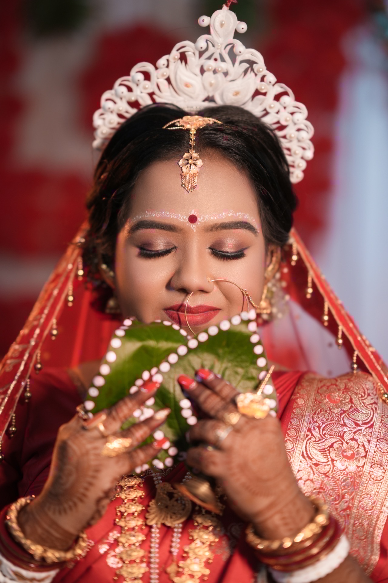 Sneha and Koushik sacred Shubho Drishti wedding ritual in Kolkata