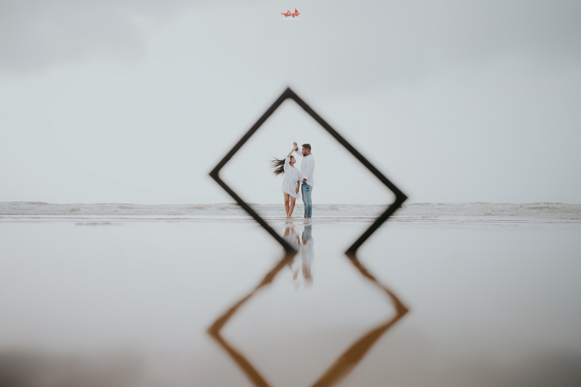 Destination beach pre-wedding by Sritikuthi